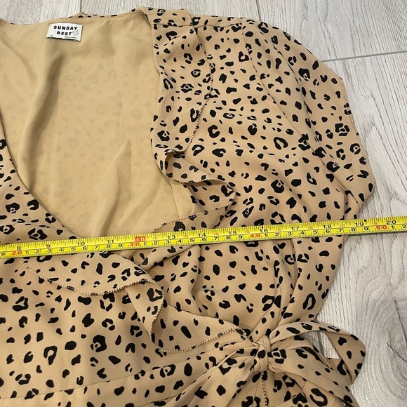 Sunday Best Aritzia Wrap Dress - Picture 9 of 11